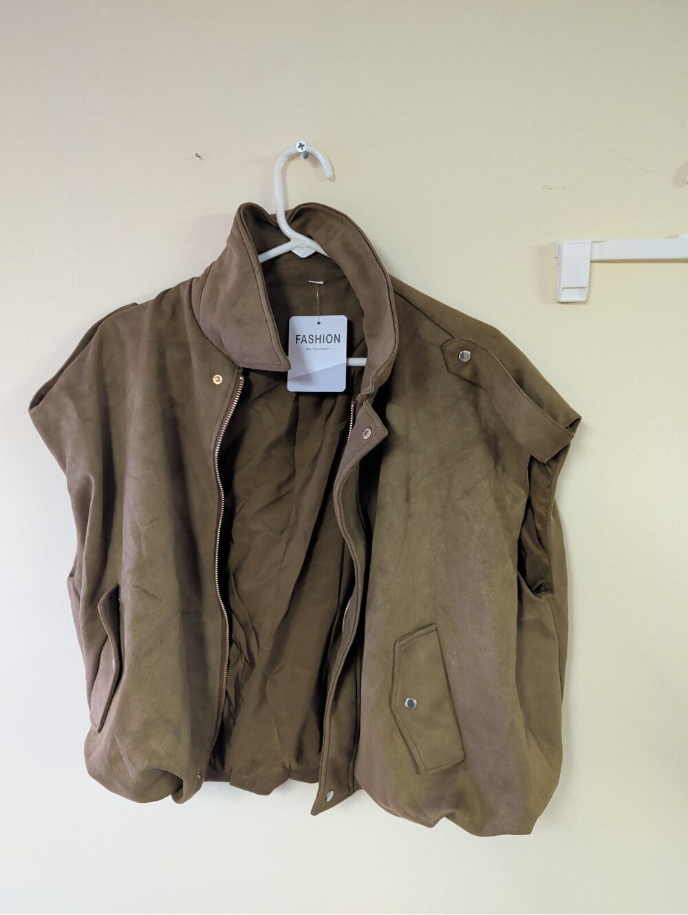 Brown Faux Suede Sleeveless Jacket with Snap Button Details Size Large